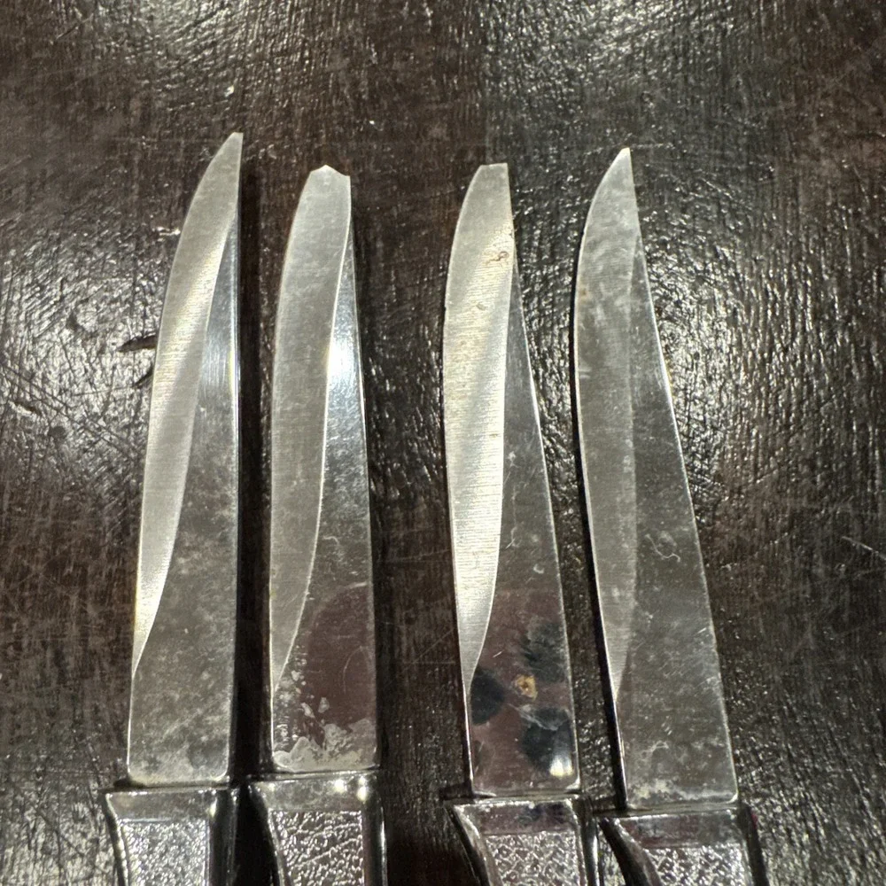 set of 4 carvel hall set of 4 knife set 3 of which tips are‎ broken